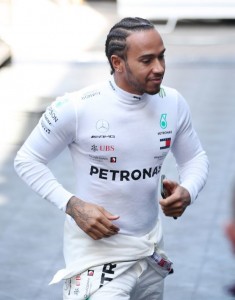 Lewis-Hamilton hair transplant